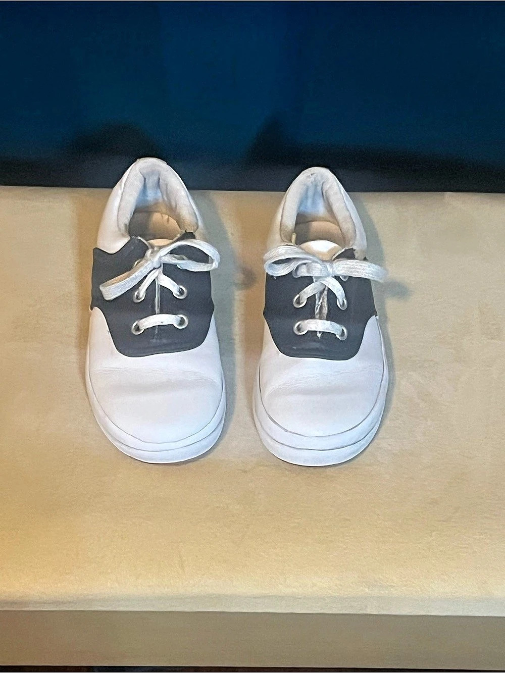 Keds School Days II Saddle Shoe Kids Sneakers White & black
